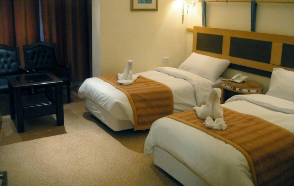 Renad Hotel Amman Pokój zdjęcie